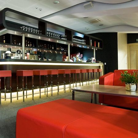 Hotel Poznanski A2 Luboń Buitenkant foto