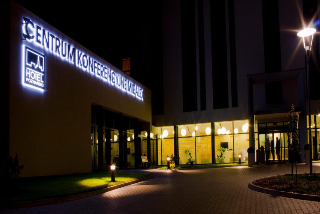 Hotel Poznanski A2 Luboń Buitenkant foto